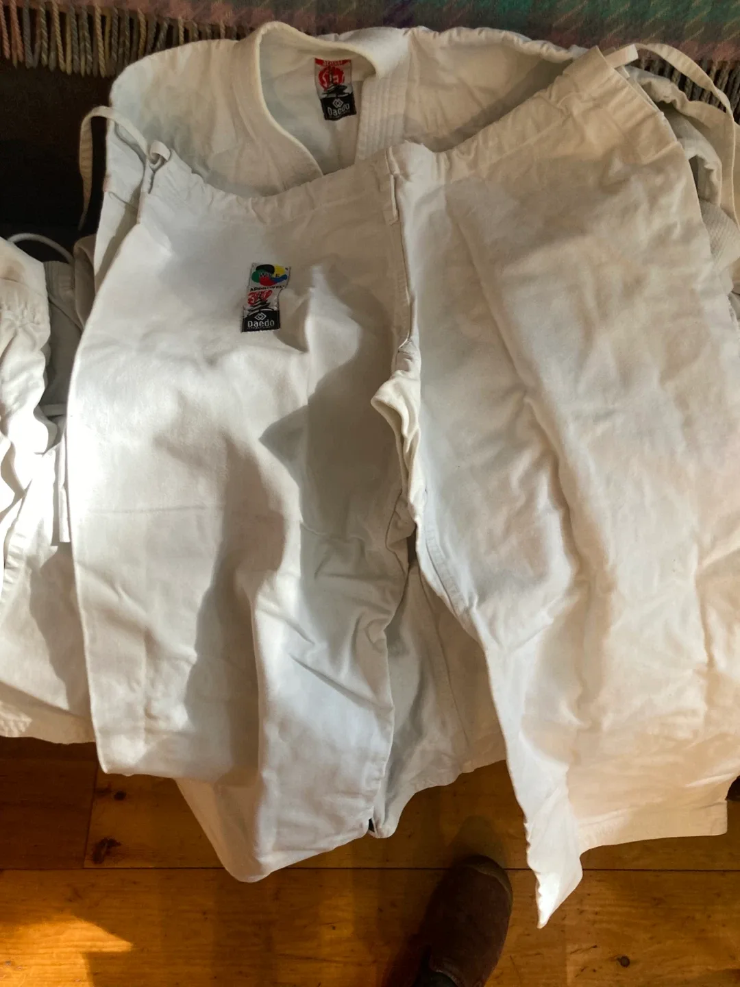 Heavy Weight Gi size 170 by Daedo image indicator(3)