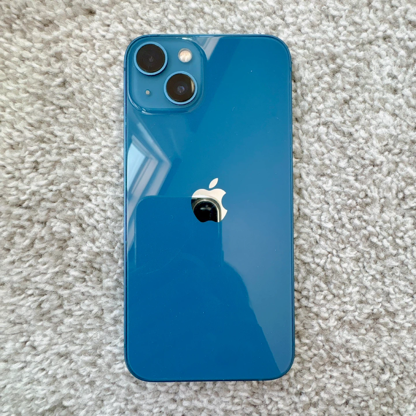 iPhone 13 256GB Blue - photo 2