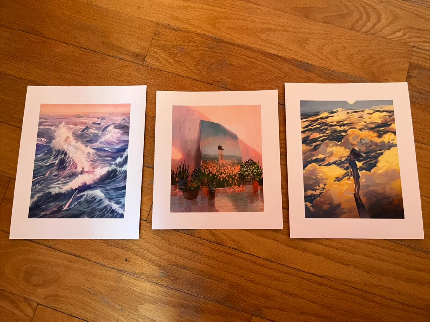 Art Prints / Art Work image indicator(2)