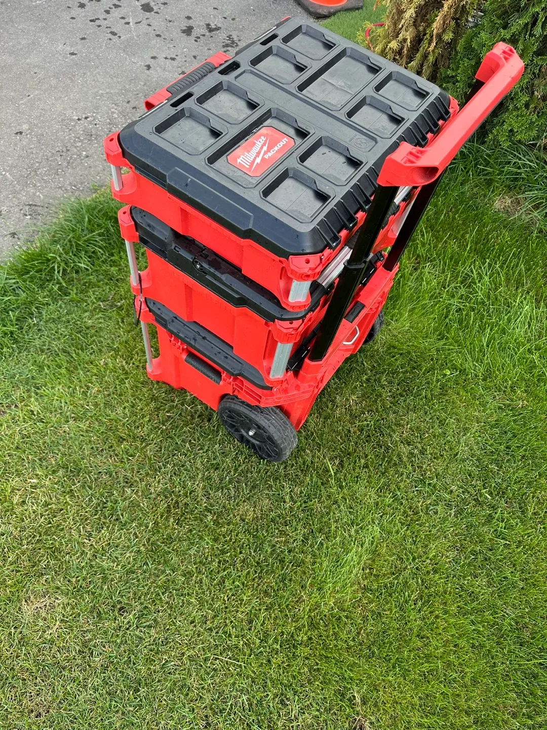 Milwaukee Packout Rolling Tool Box Set thumbnail