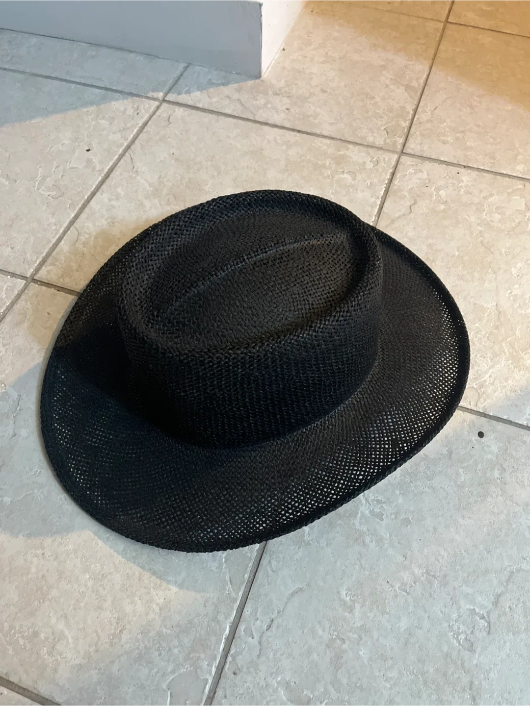 Black Straw Hat thumbnail