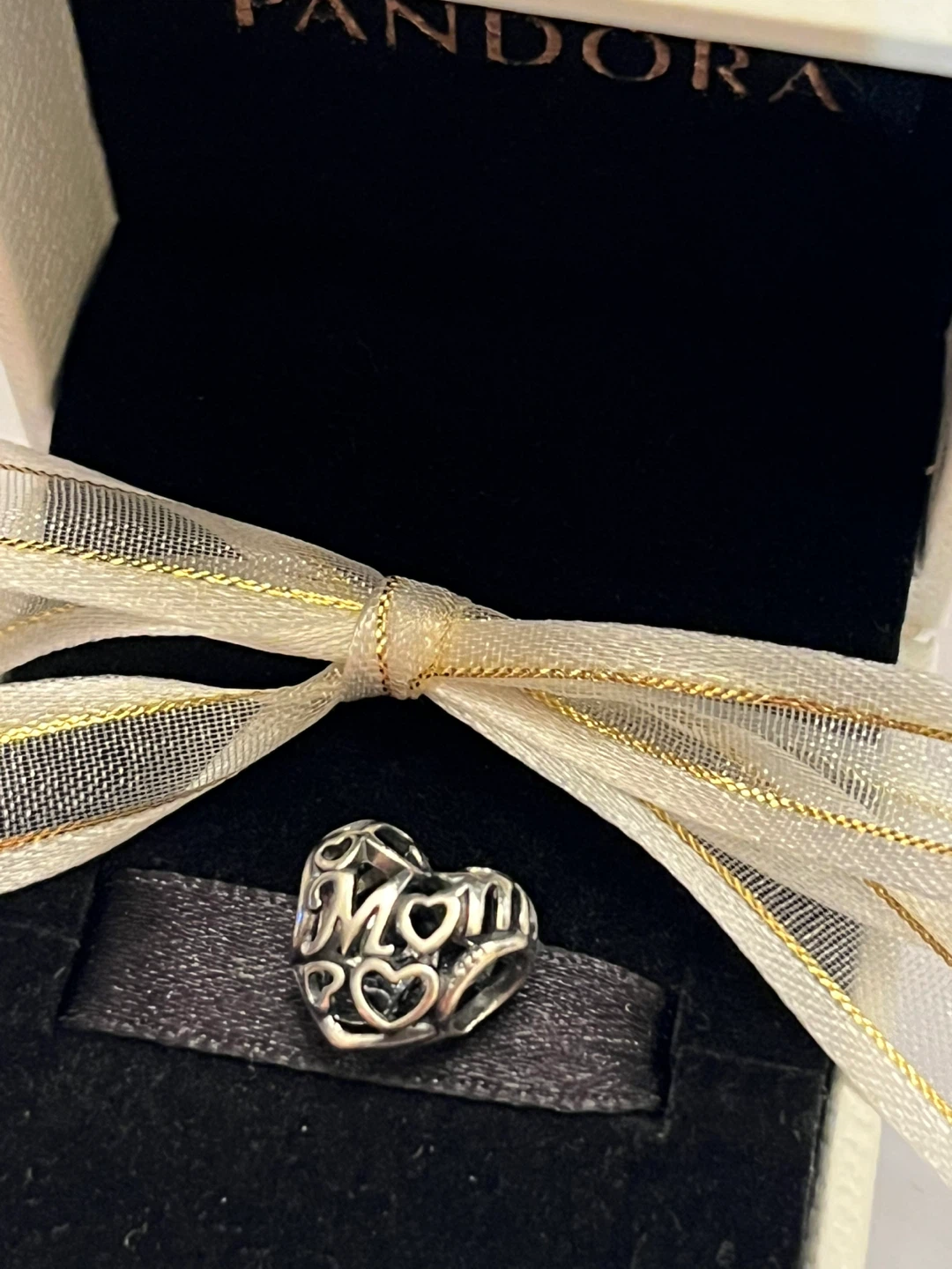 🩷💜Pandora Motherly Love Charm 💜🩷 - photo 2