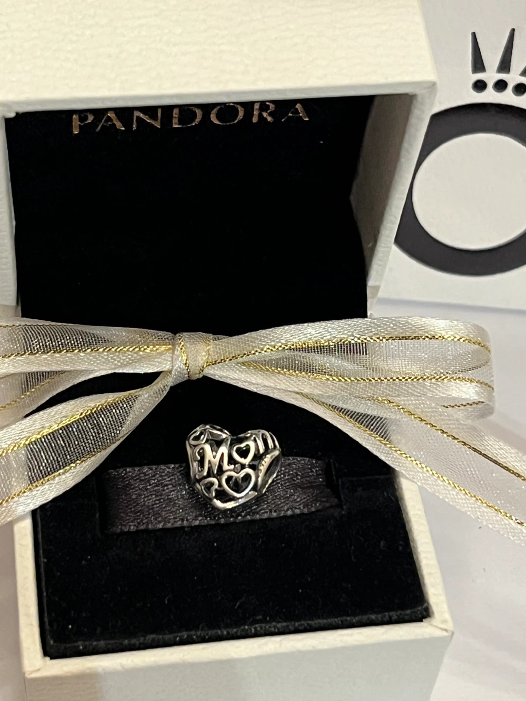 🩷💜Pandora Motherly Love Charm 💜🩷