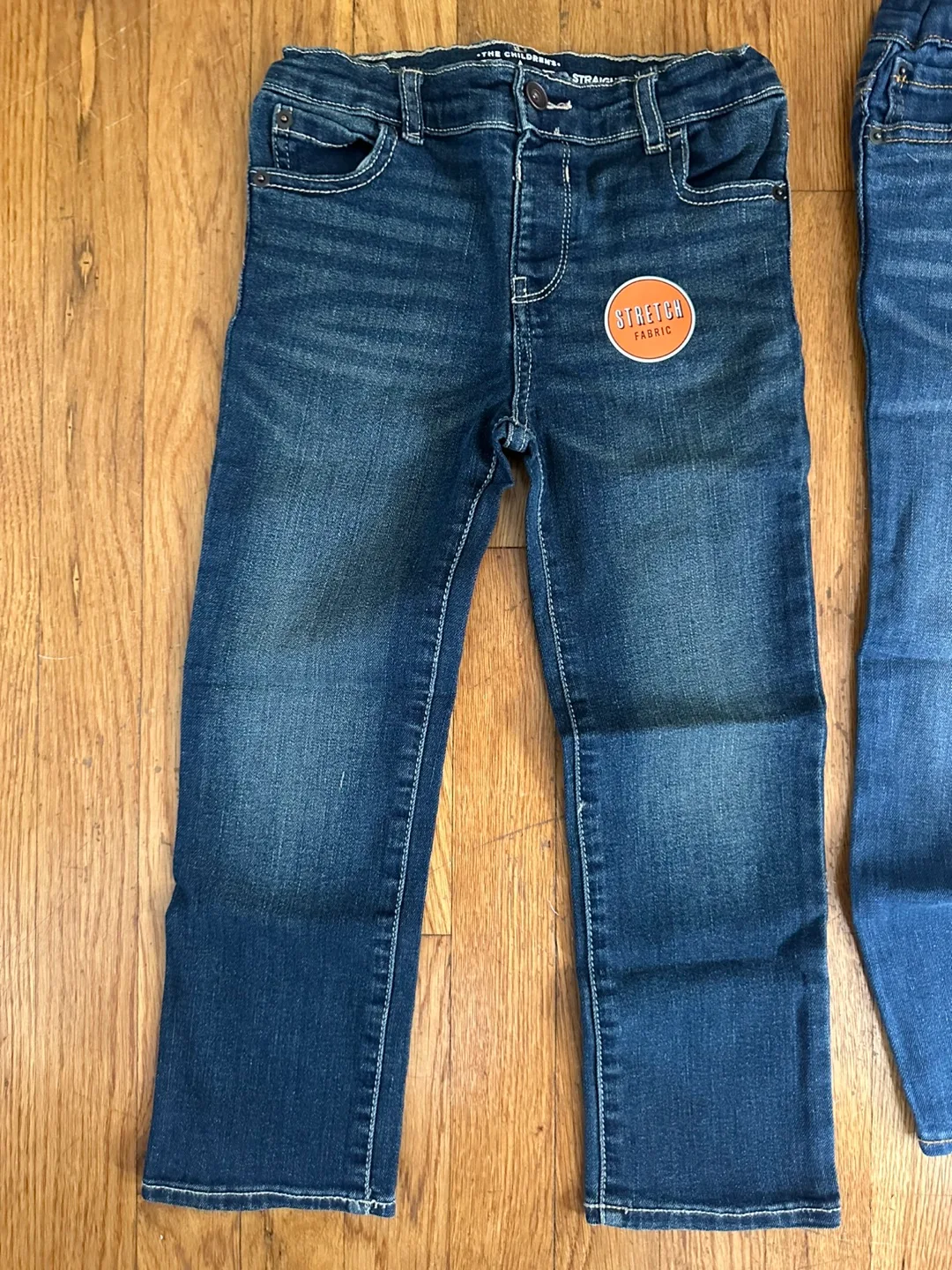 New Children's Place Straight Jeans 5T comes with 2 pairs image indicator(4)