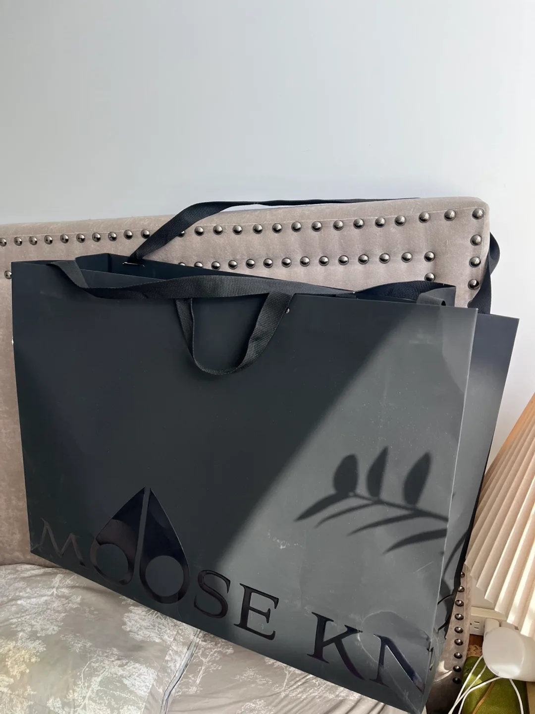 Moose Knuckles Black Shopping Bag image indicator(2)