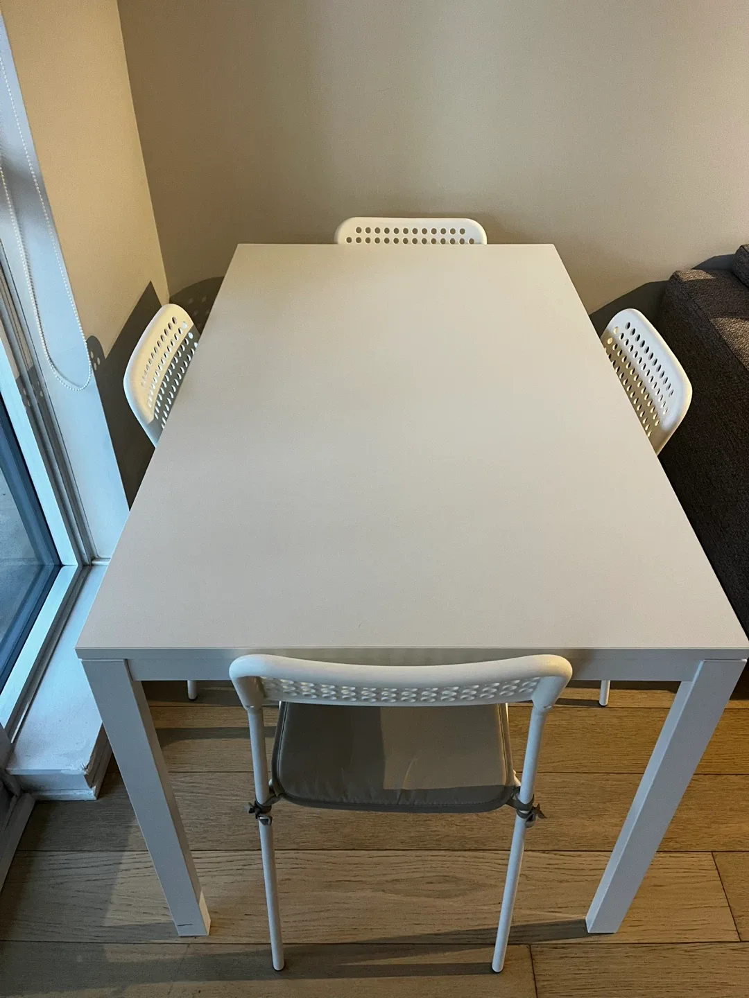 IKEA Table & 4 Chairs thumbnail