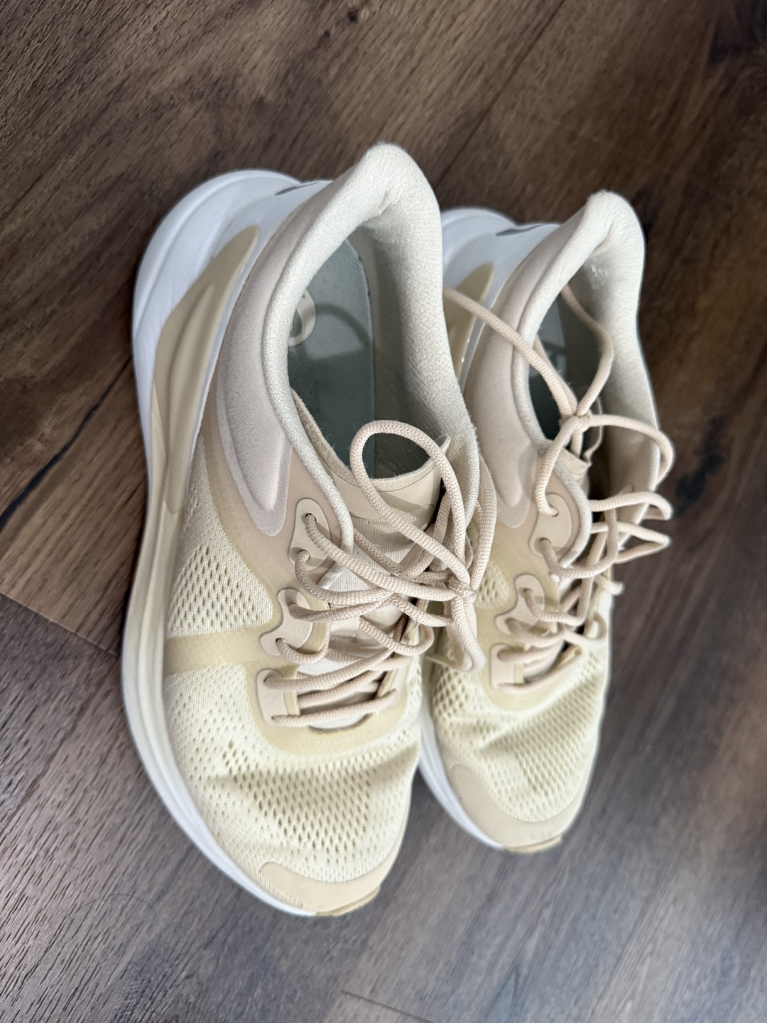 Lululemon Blissfeel Running Shoes - Size 10 - photo 4