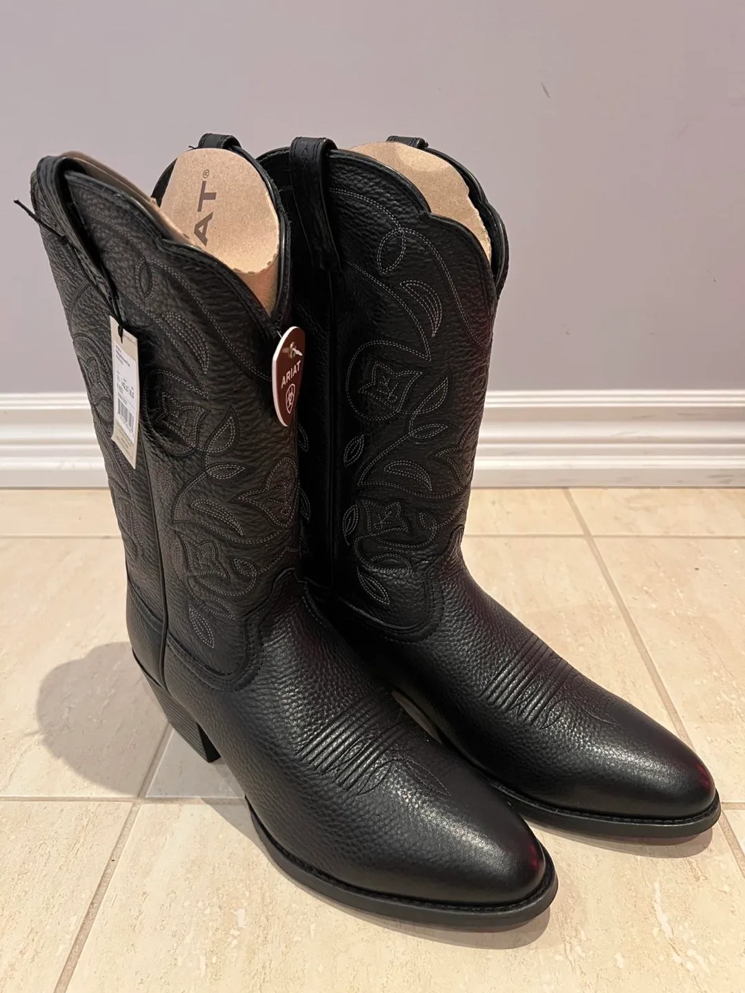 Ariat Black Leather Cowboy Boots thumbnail