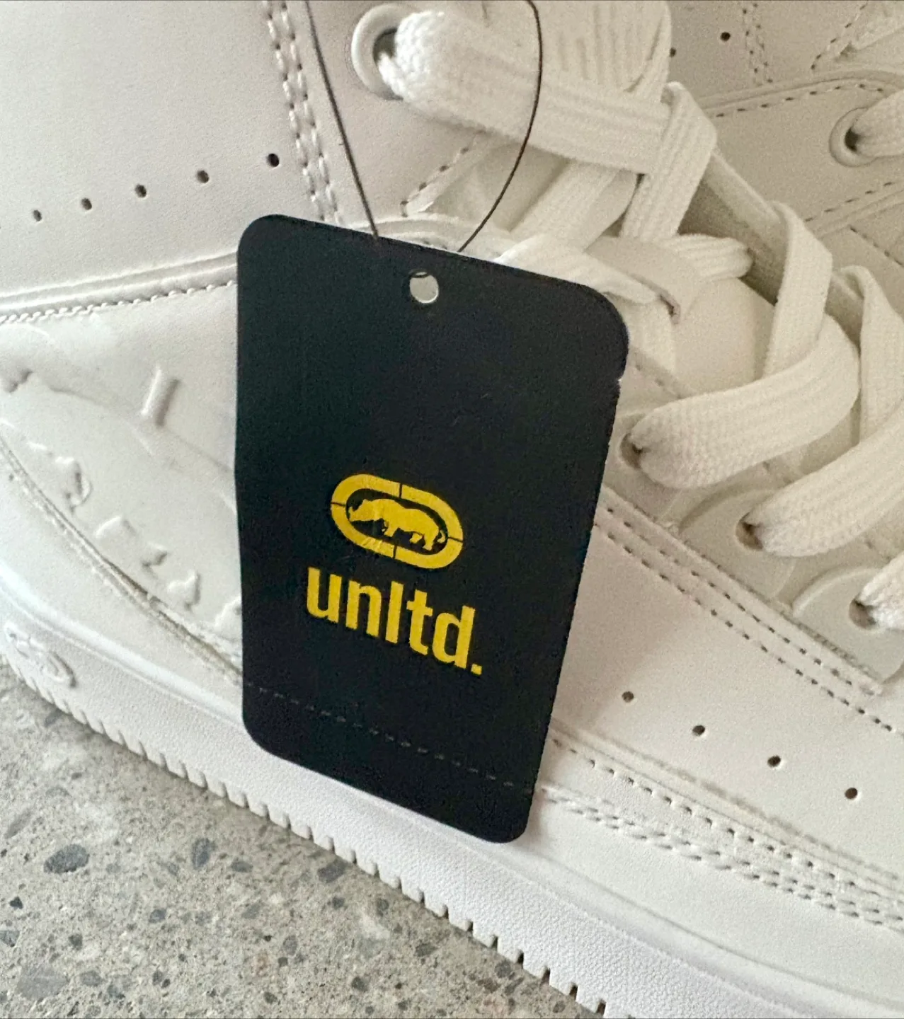 Ecko Unltd. High Top Sneakers White Size 7 image indicator(8)