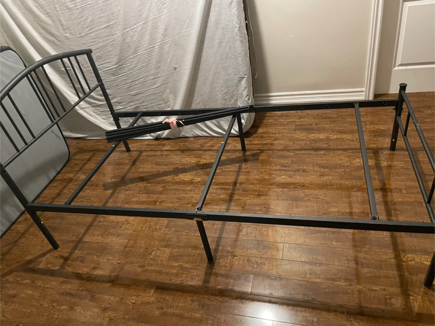 Metal Bed Frame - Black - photo 3