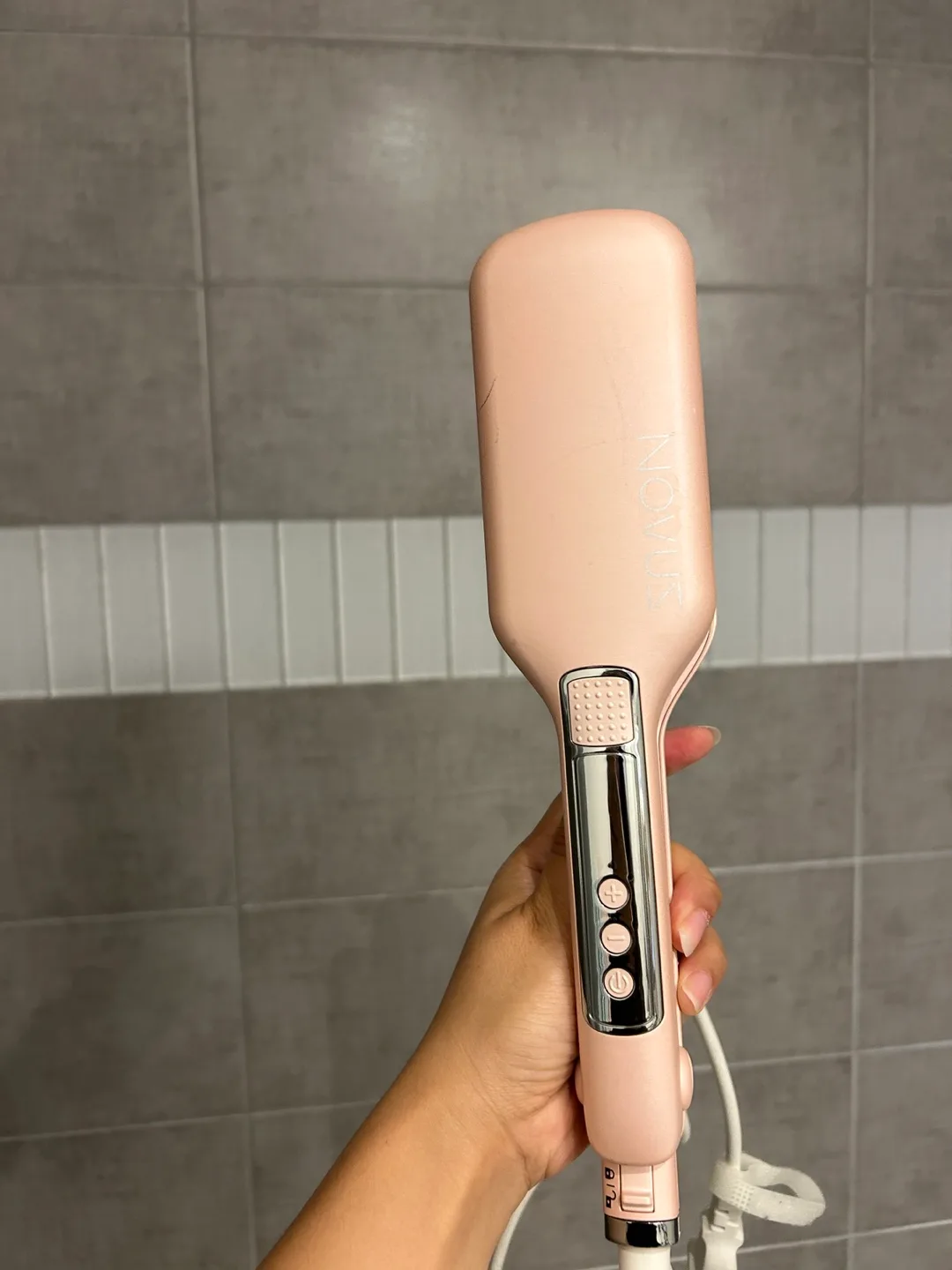 NOVUS Hair Waver Curling Iron - Pink image indicator(3)