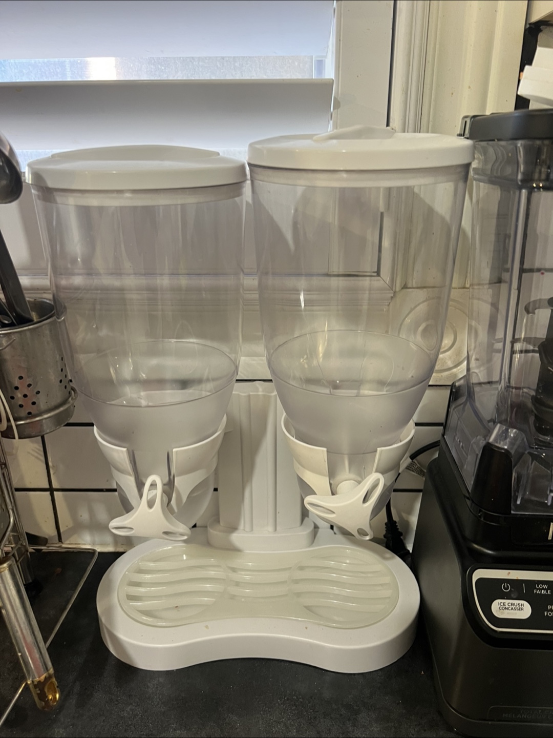 Double Cereal Dispenser