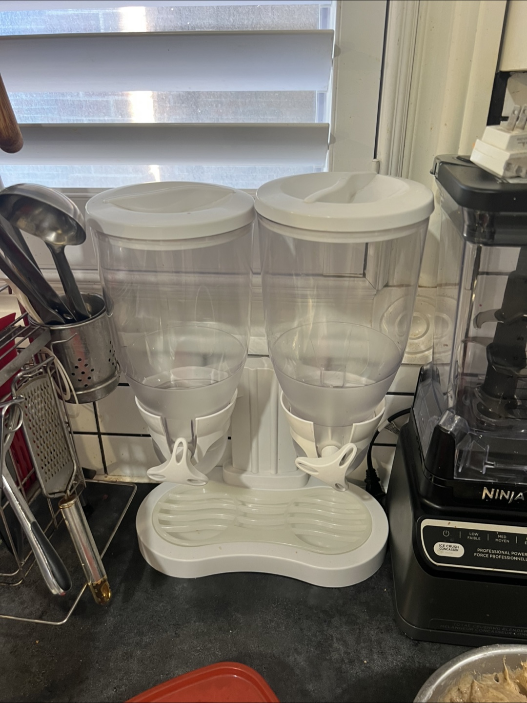 Double Cereal Dispenser - photo 4