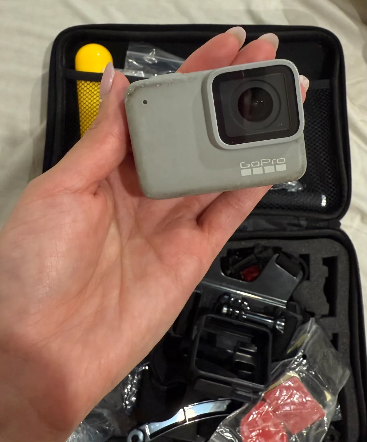 GoPro 7 Camera with Accessories thumbnail