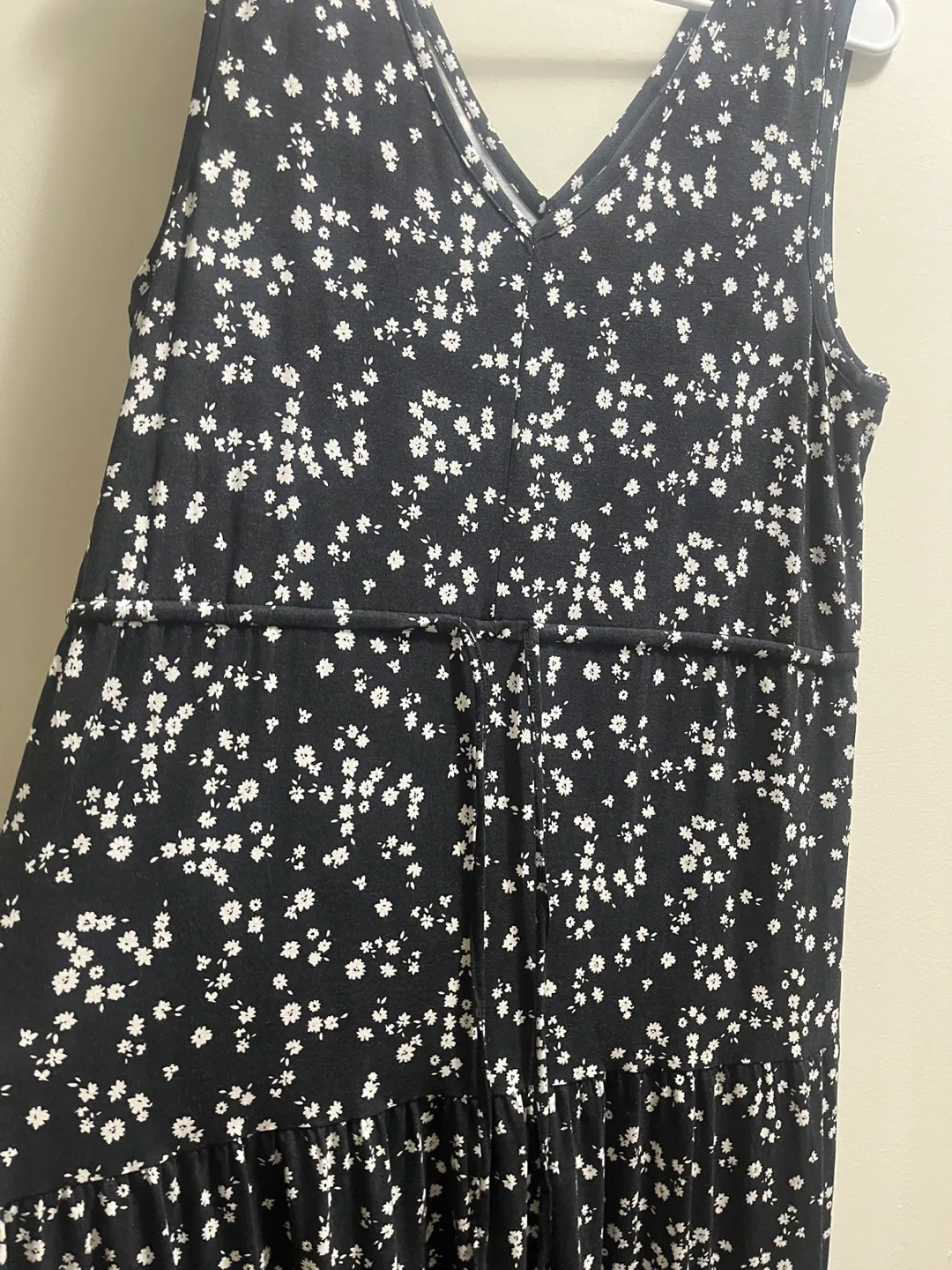 NEW Nina Leonard Women's Crew Neck Sleeveless Midi Dress Black L image indicator(3)