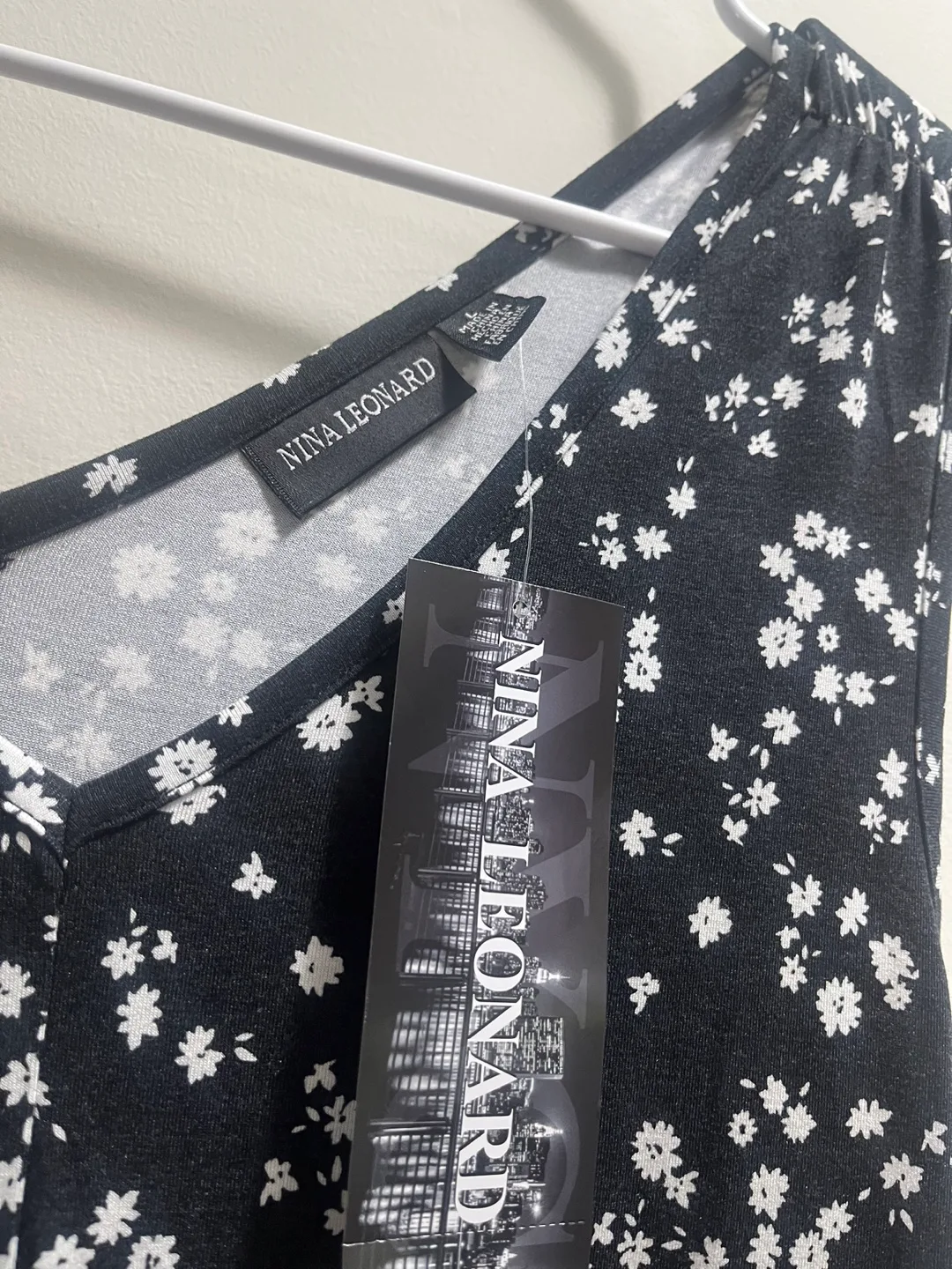 NEW Nina Leonard Women's Crew Neck Sleeveless Midi Dress Black L image indicator(5)