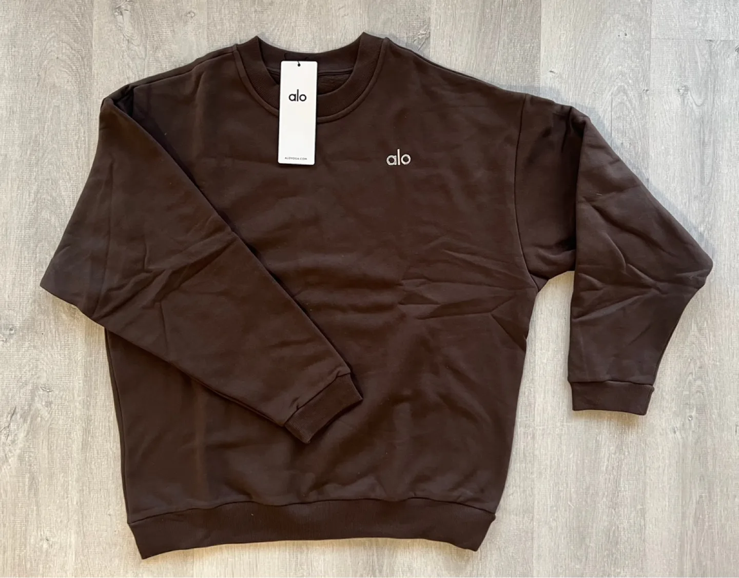 ALO Yoga Crewneck & 7/8 Airlift Leggings Set - Black/Espresso image indicator(4)