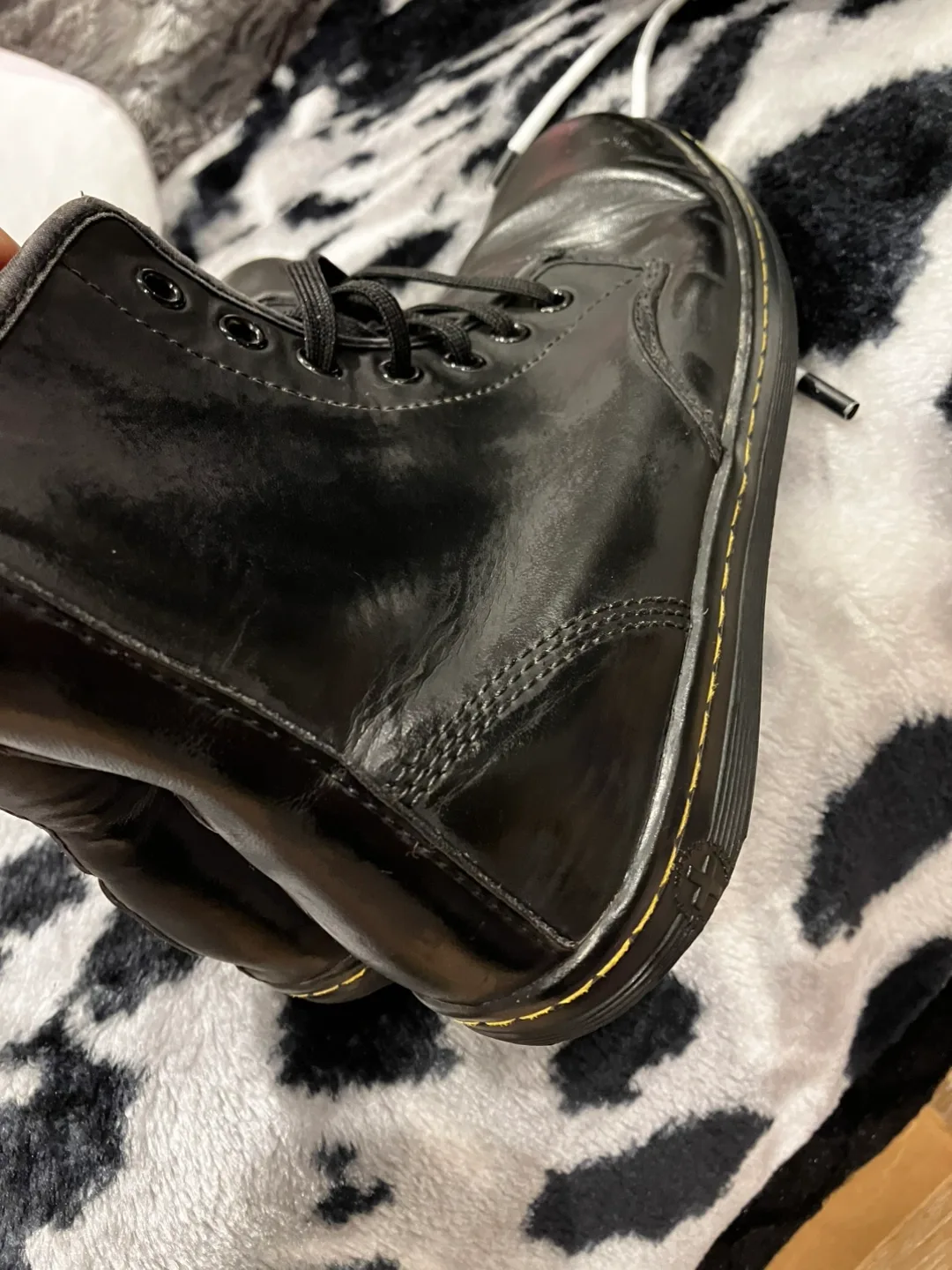 Dr. Martens Black Leather Boots, size 8 🥕 image indicator(5)