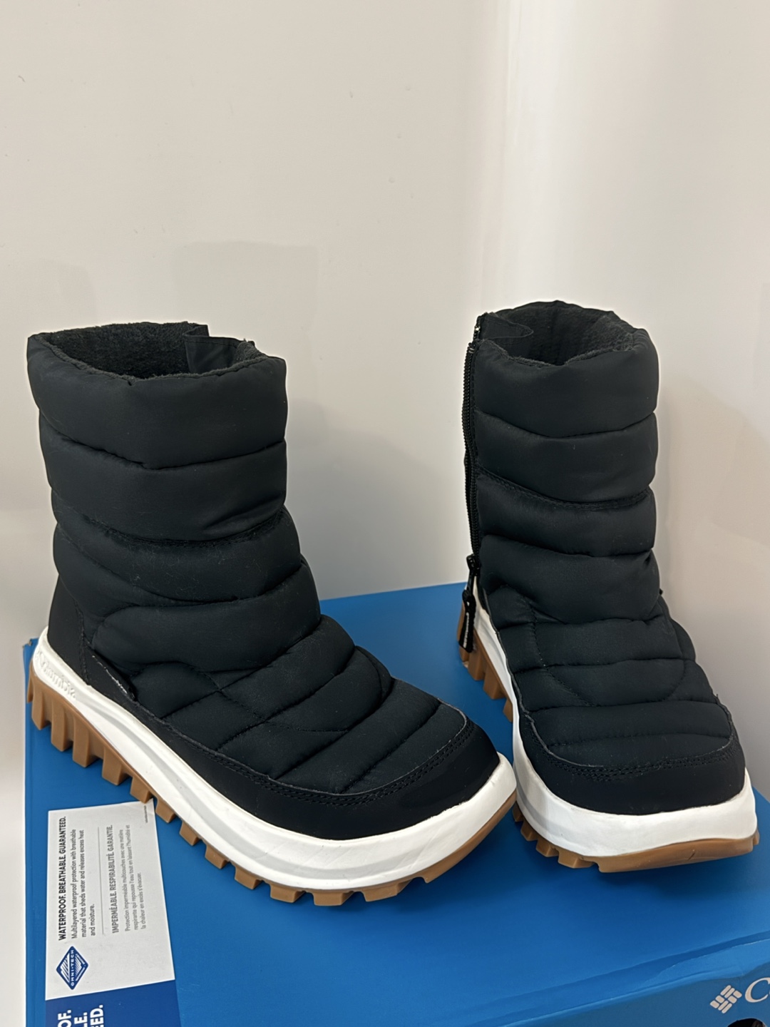 Columbia Snowtrot Mid Women's Boots - Size 7 - photo 3