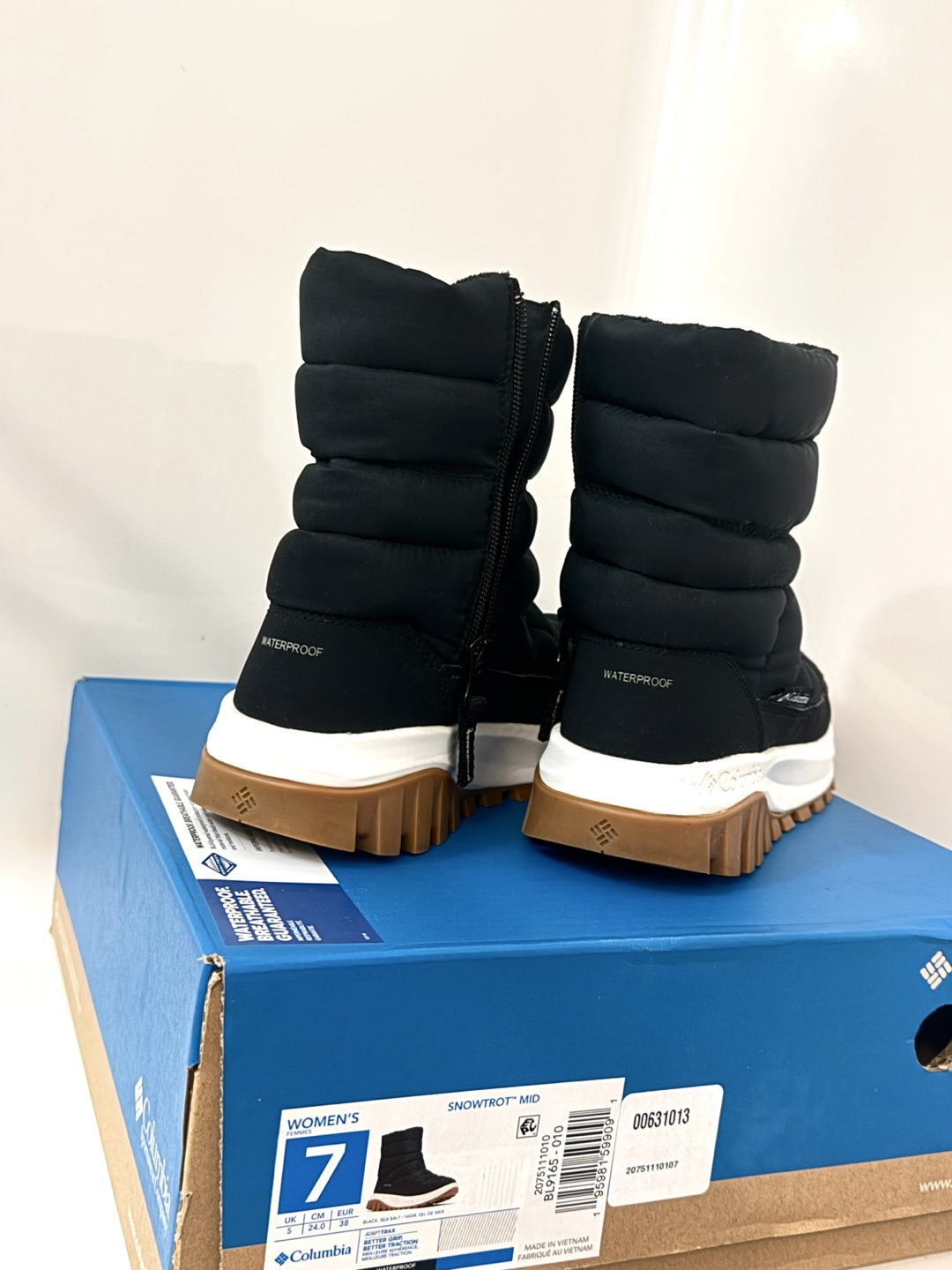 Columbia Snowtrot Mid Women's Boots - Size 7 - photo 4