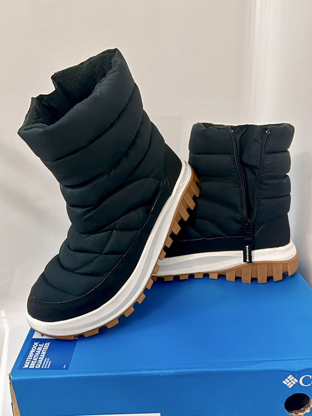 Columbia Snowtrot Mid Women's Boots - Size 7 - photo 5