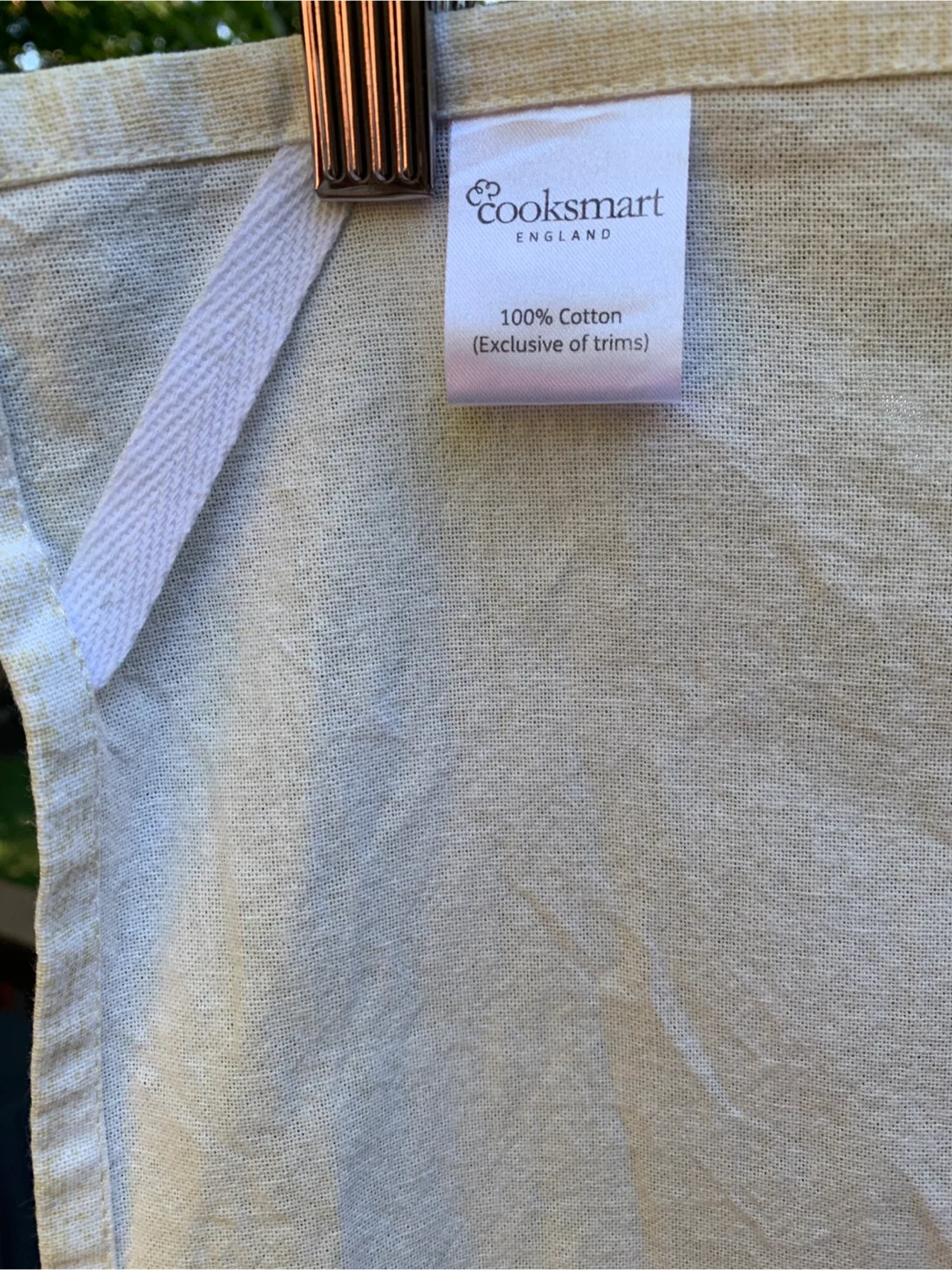 Cooksmart England Bee Happy Tea Towel image indicator(8)