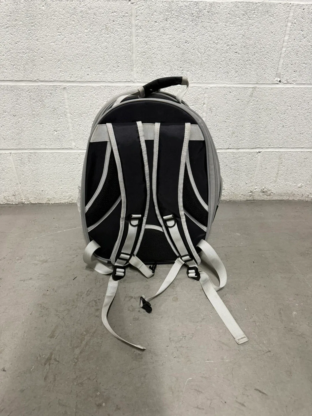 Pet Carrier Backpack - Expandable image indicator(4)