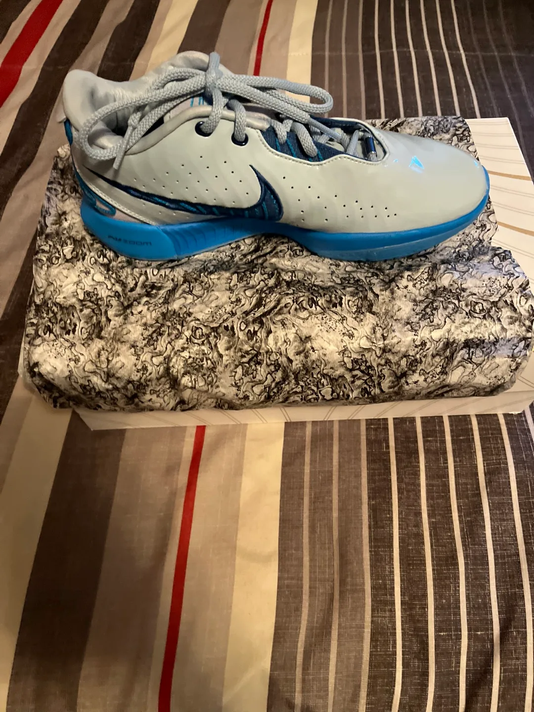 Nike LeBron XXI (21) Light Armory Blue, Size 9.5 image indicator(8)