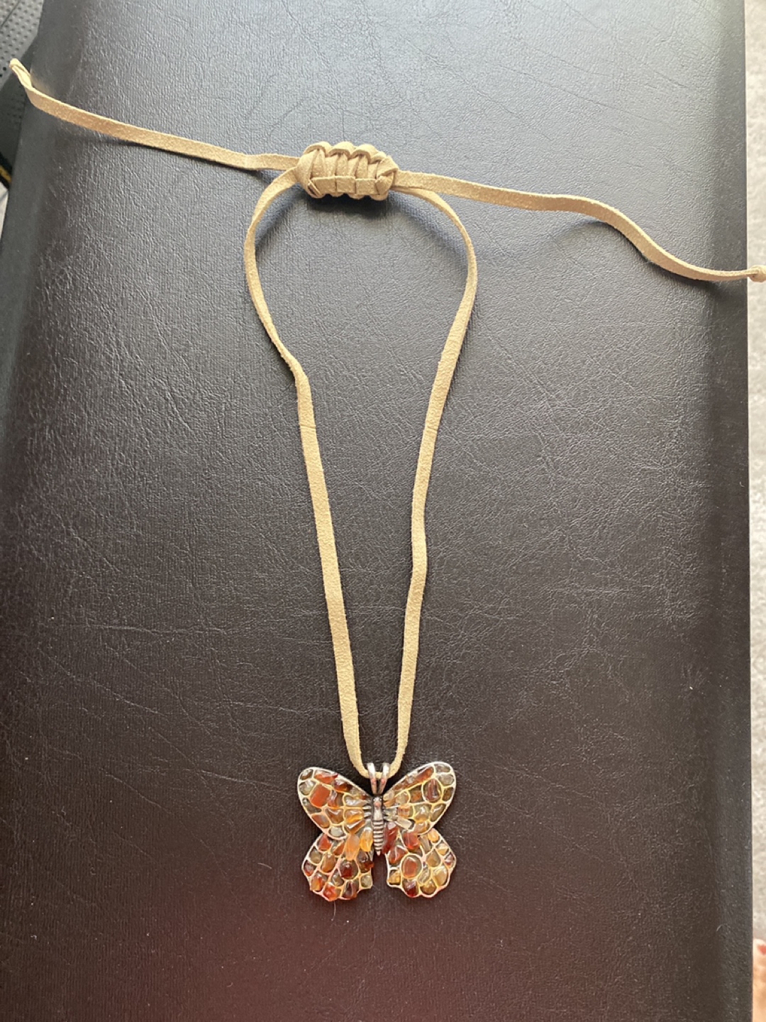 Guess Butterfly Pendant Necklace - new - photo 2