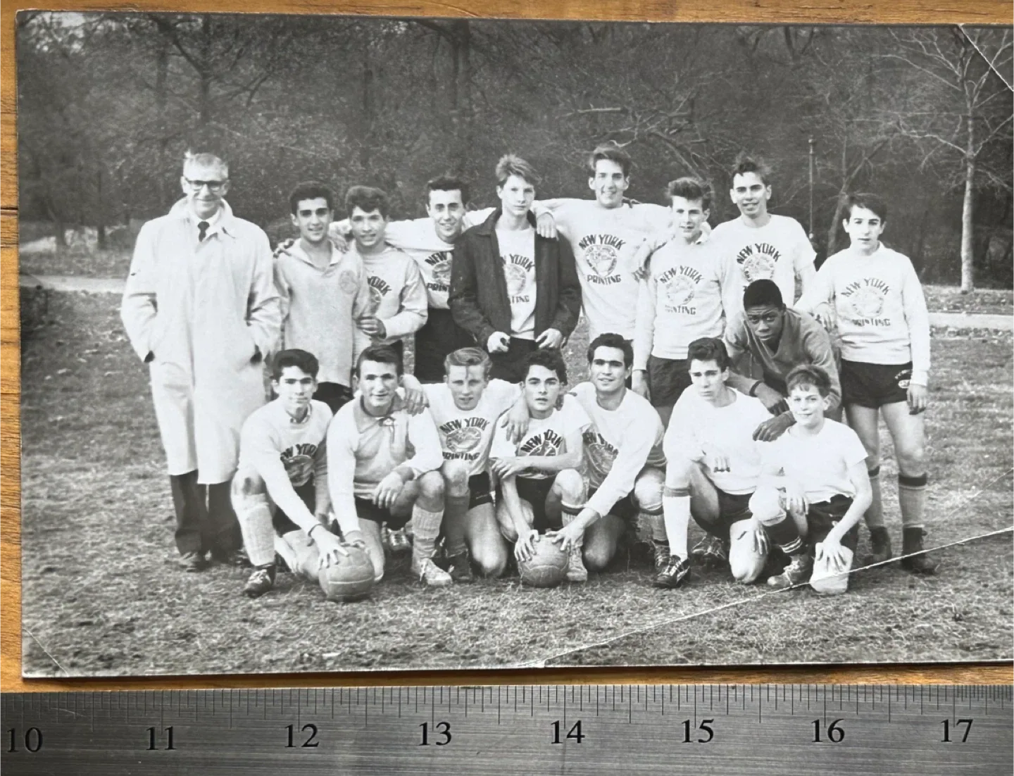 Team photo soccer 1961 NYC vintage art men teens sports image indicator(4)