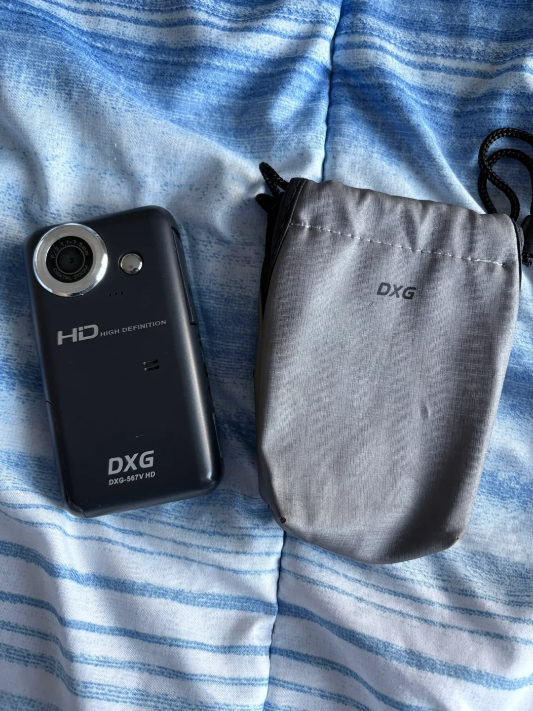 DXG-567V HD High Definition Camera thumbnail