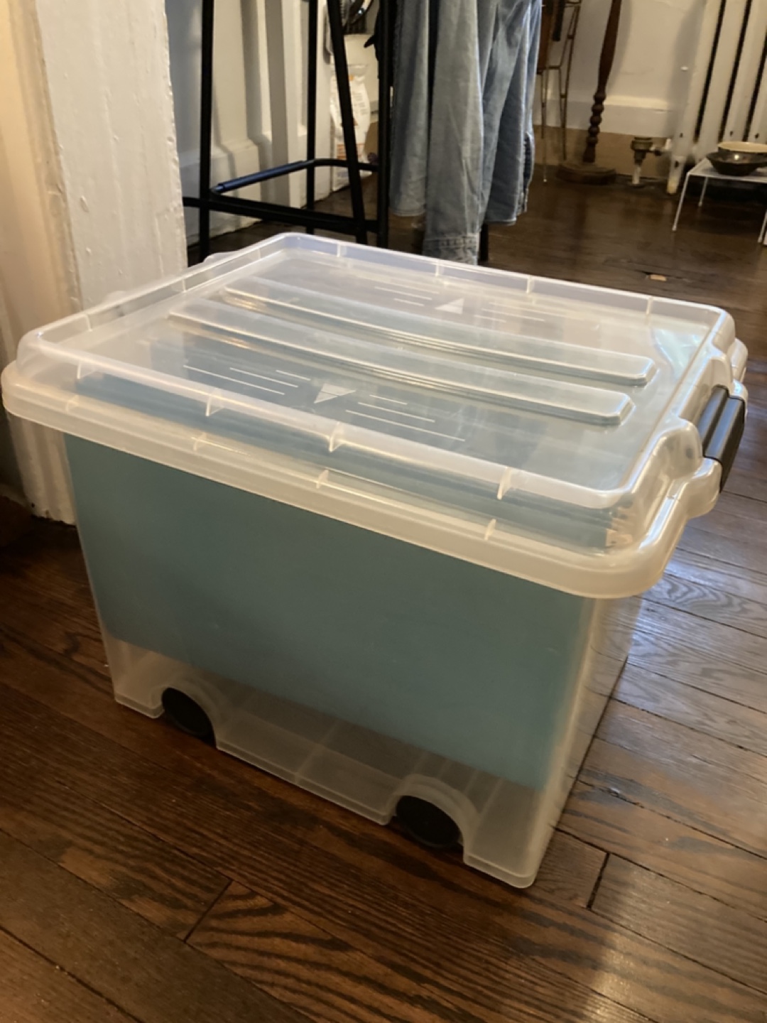 Filing cabinet on wheels - photo 2