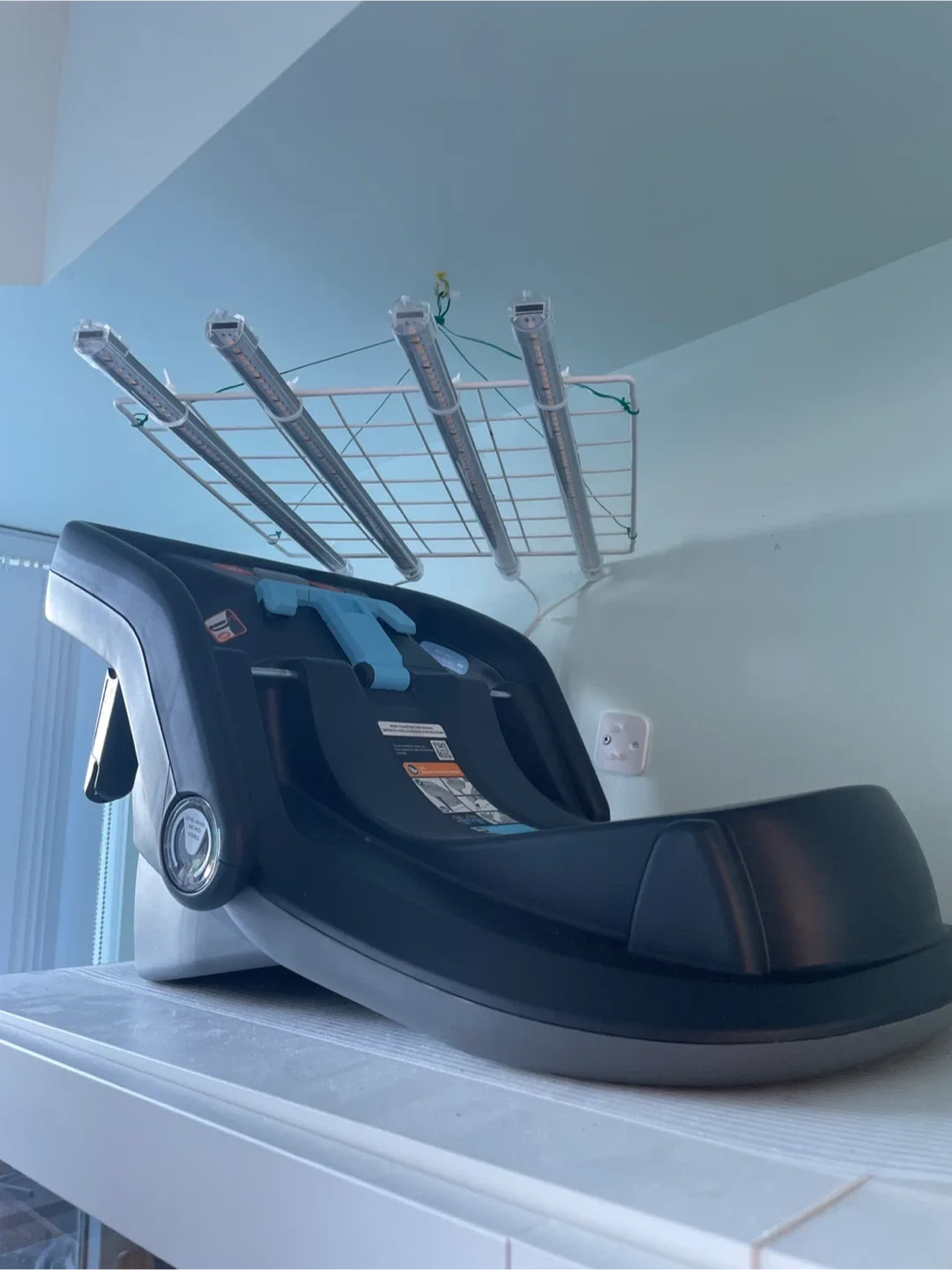 [final price] UPPAbaby Mesa V2 Infant Car Seat - Gregory image indicator(7)