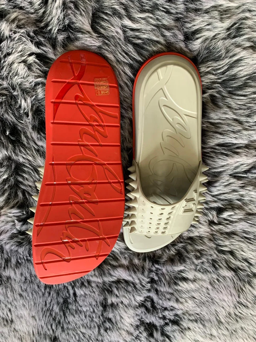 Christian Louboutin Loubi Pool Flat Slides - Size 45 image indicator(3)