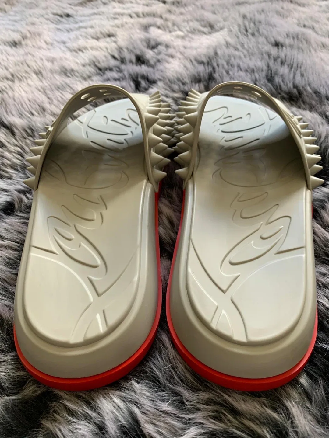 Christian Louboutin Loubi Pool Flat Slides - Size 45 image indicator(7)