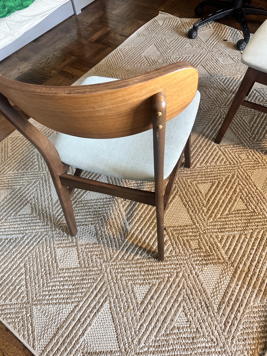 Mid-Century Modern Dining Chairs - Set of 4