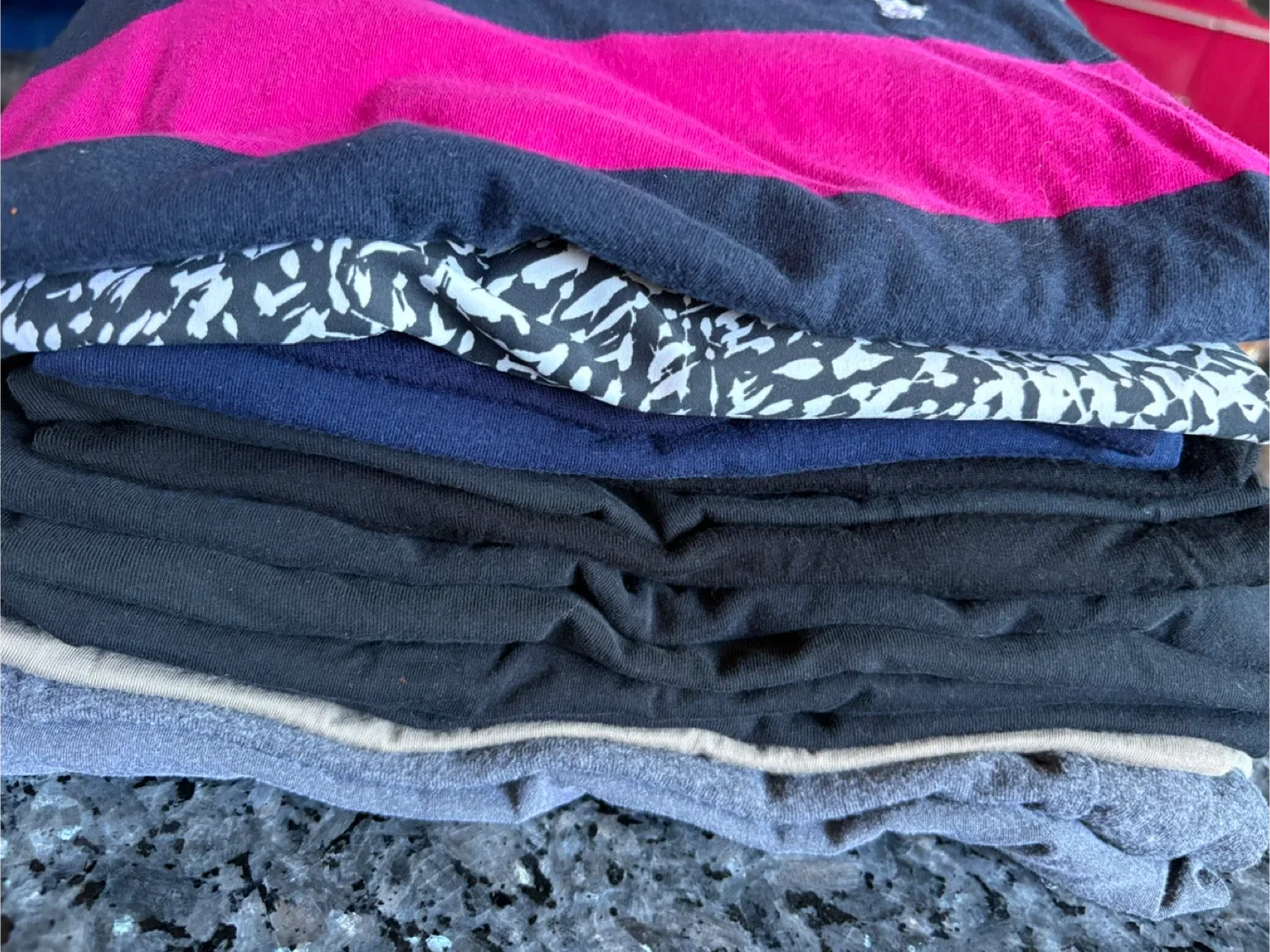 15x Large Women’s T-shirts image indicator(2)