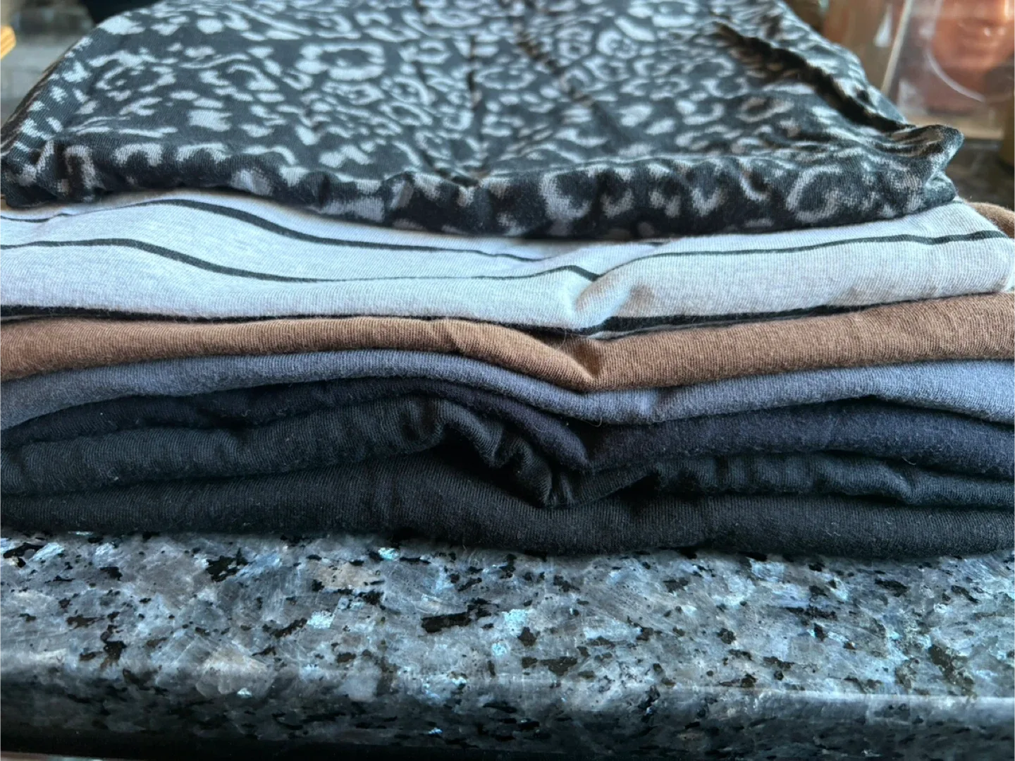 7x Medium Women’s T-shirts image indicator(2)