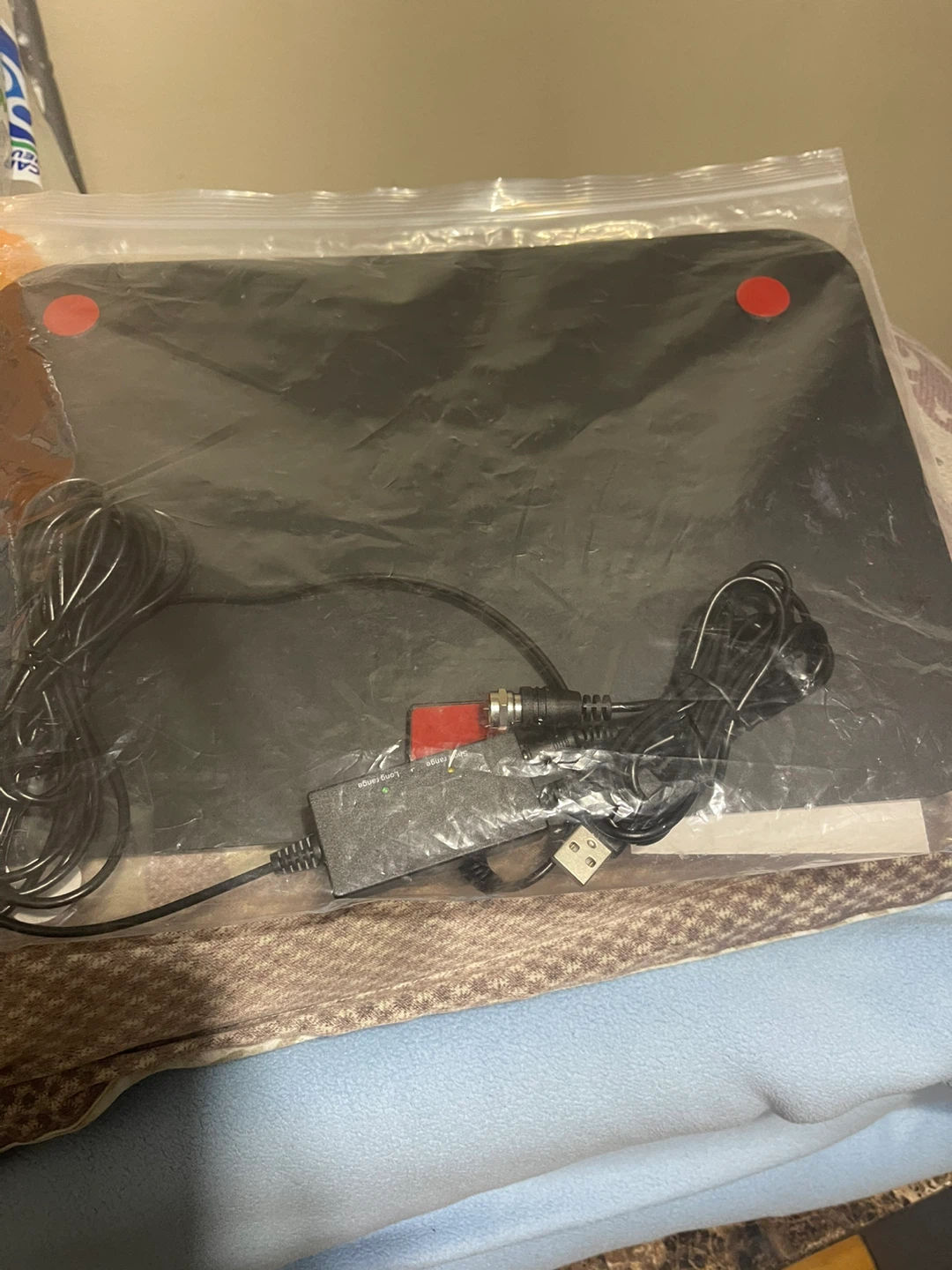 Indoor Digital TV Antenna - New in Package - photo 2