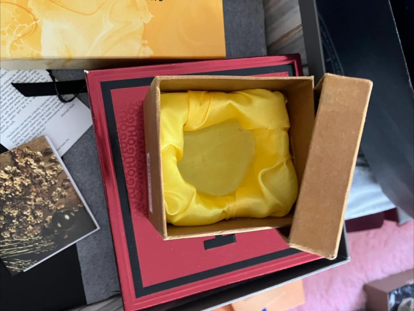 Facial Gua Sha Tool with Box image indicator(3)