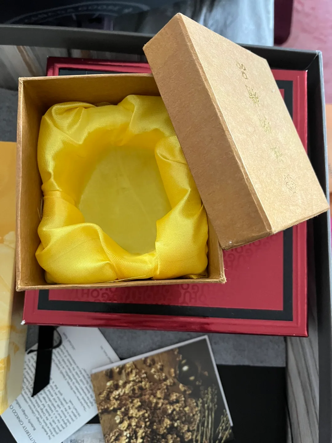 Facial Gua Sha Tool with Box image indicator(5)