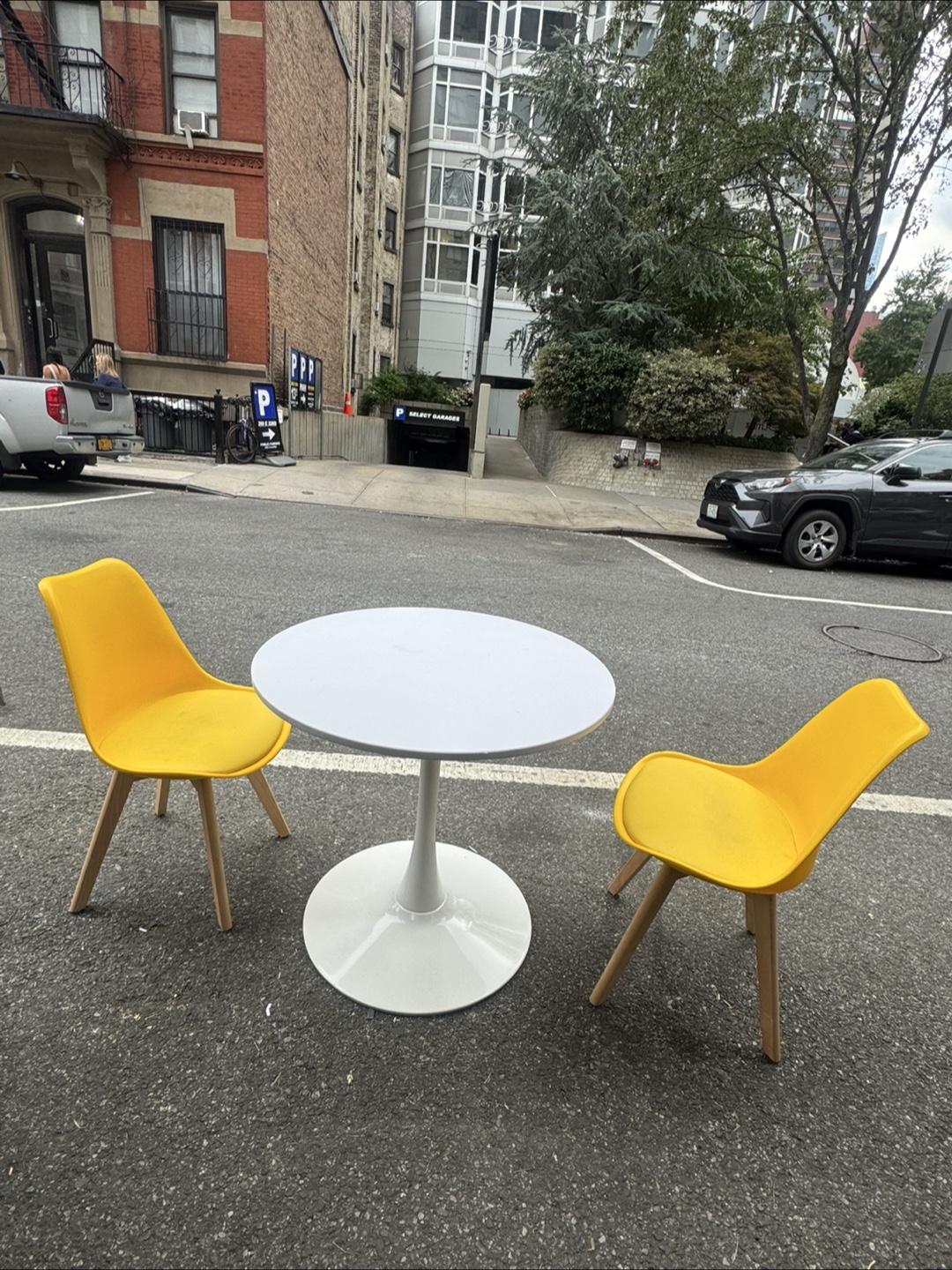 White Tulip Table & Yellow Chairs Set