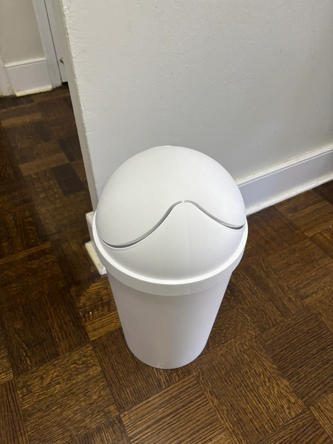 NEW Medium White Trash Can image indicator(3)