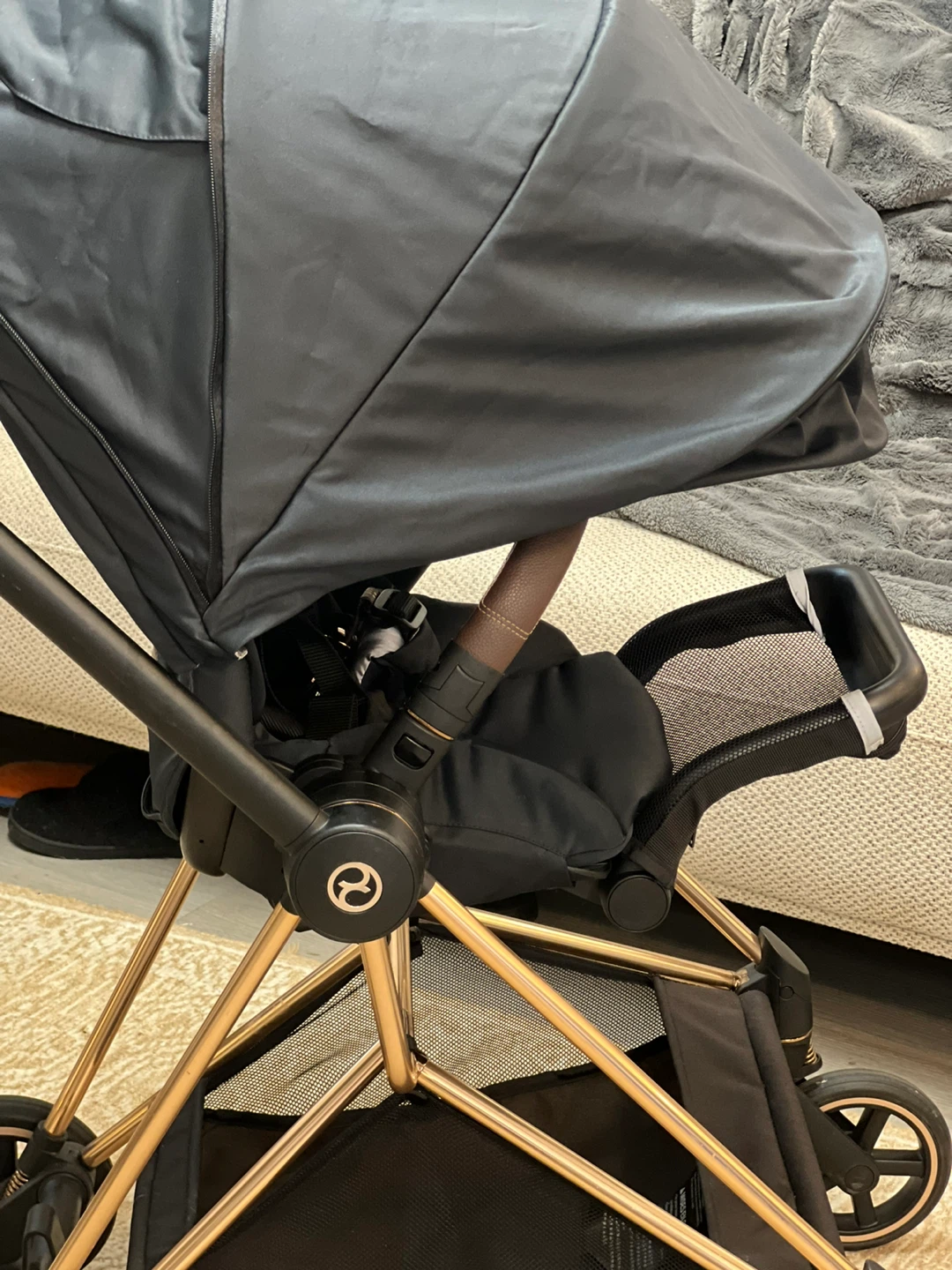 Cybex Mios Stroller - Black & Rose Gold - photo 3