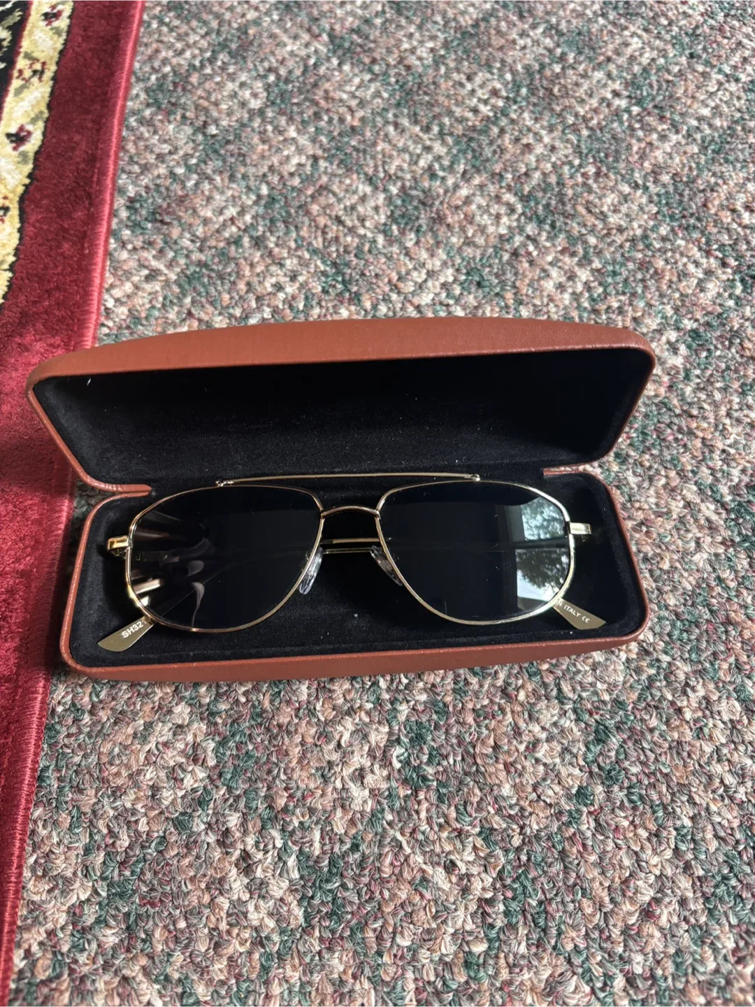 Shize Eyewear Sunglasses with Case image indicator(3)