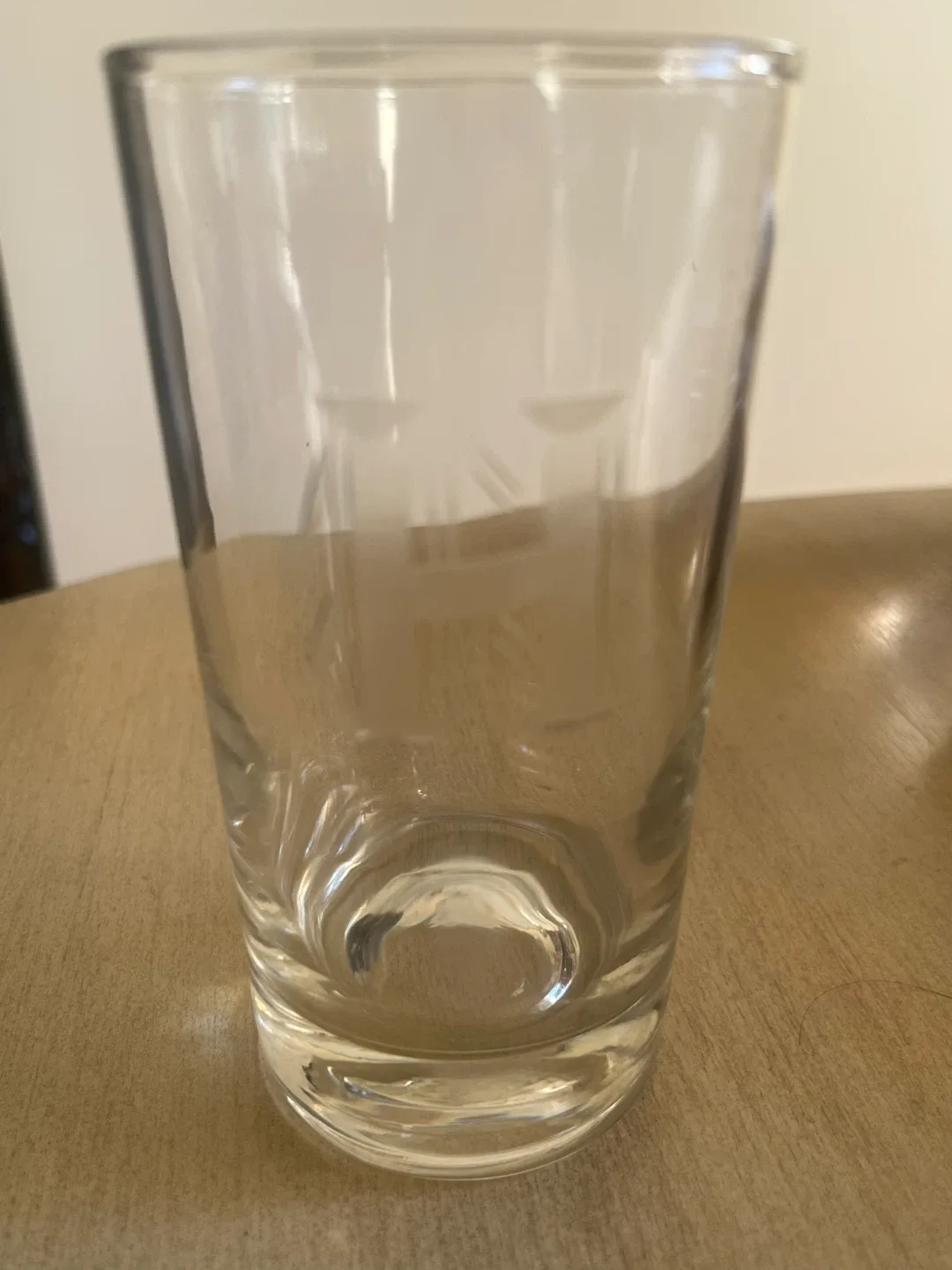 Set of 6 glasses, etched with a letter H image indicator(4)