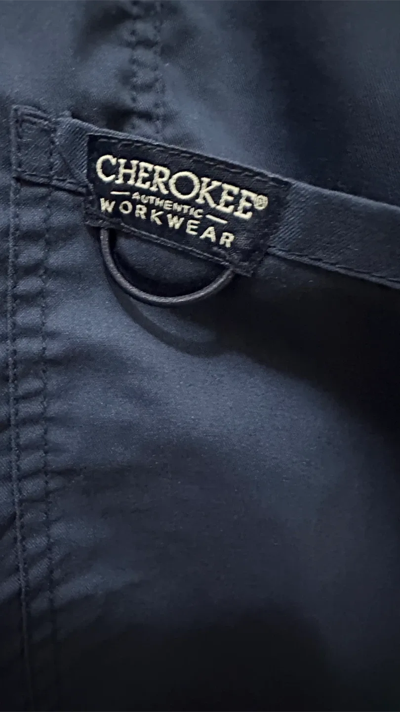 Cherokee Revolution Workwear Scrub Top - XS image indicator(3)