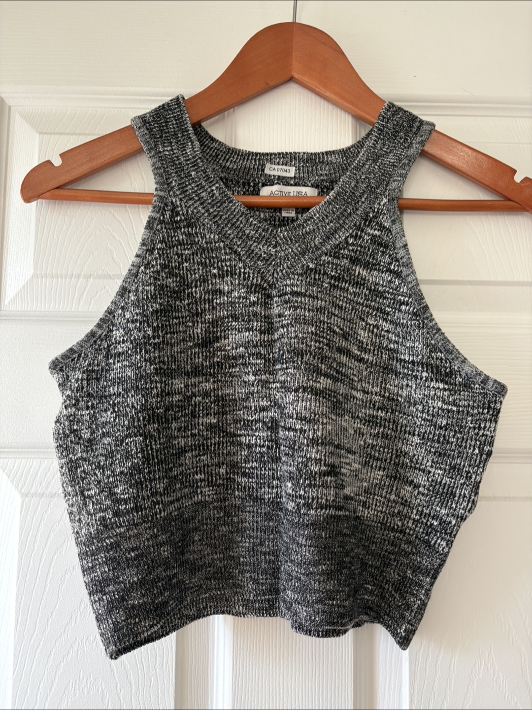 Active USA Cropped Tank Top - Size L - photo 2
