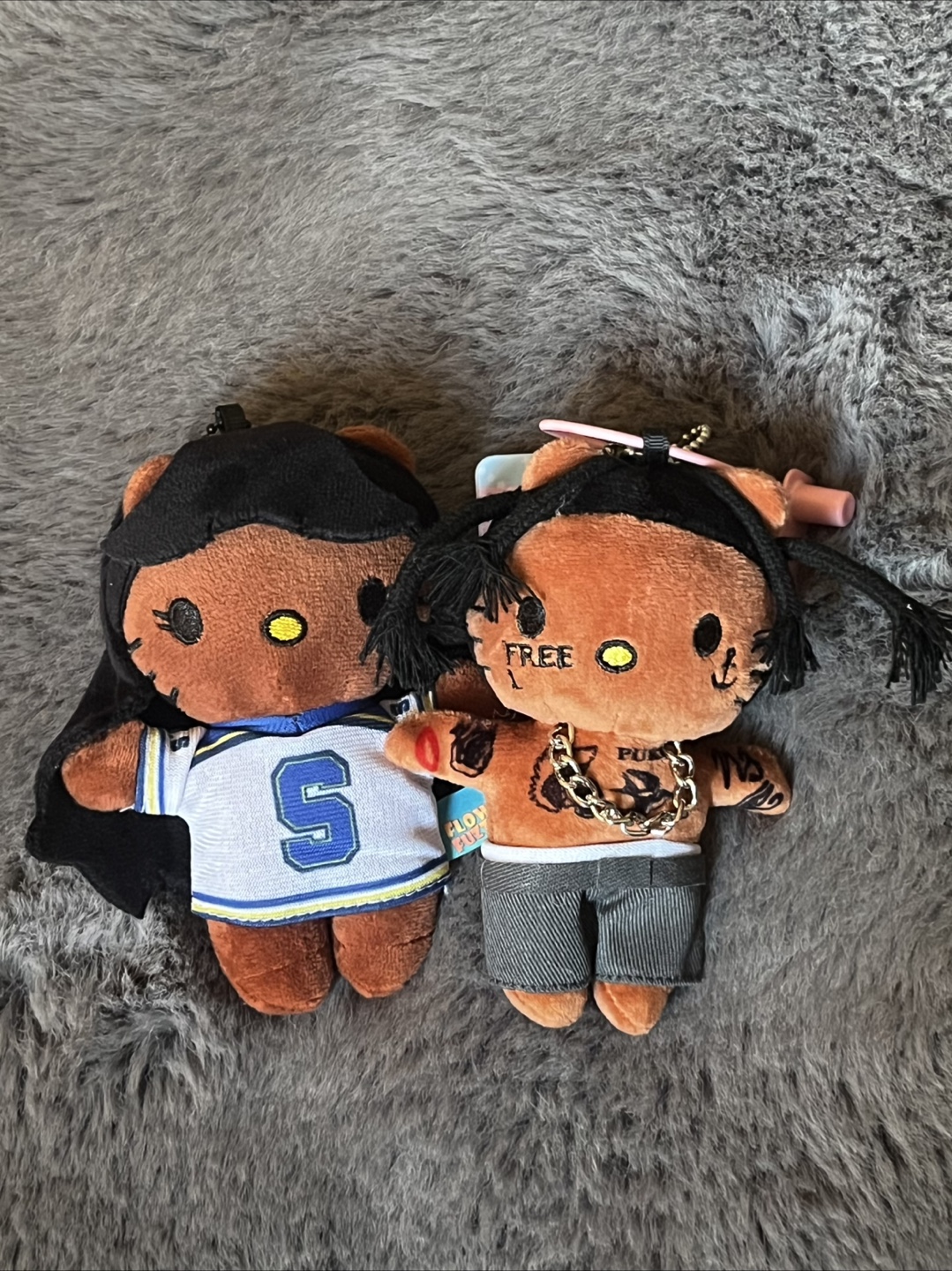 Hello Kitty Rapper Plush Keychains - SZA & Travis Scott