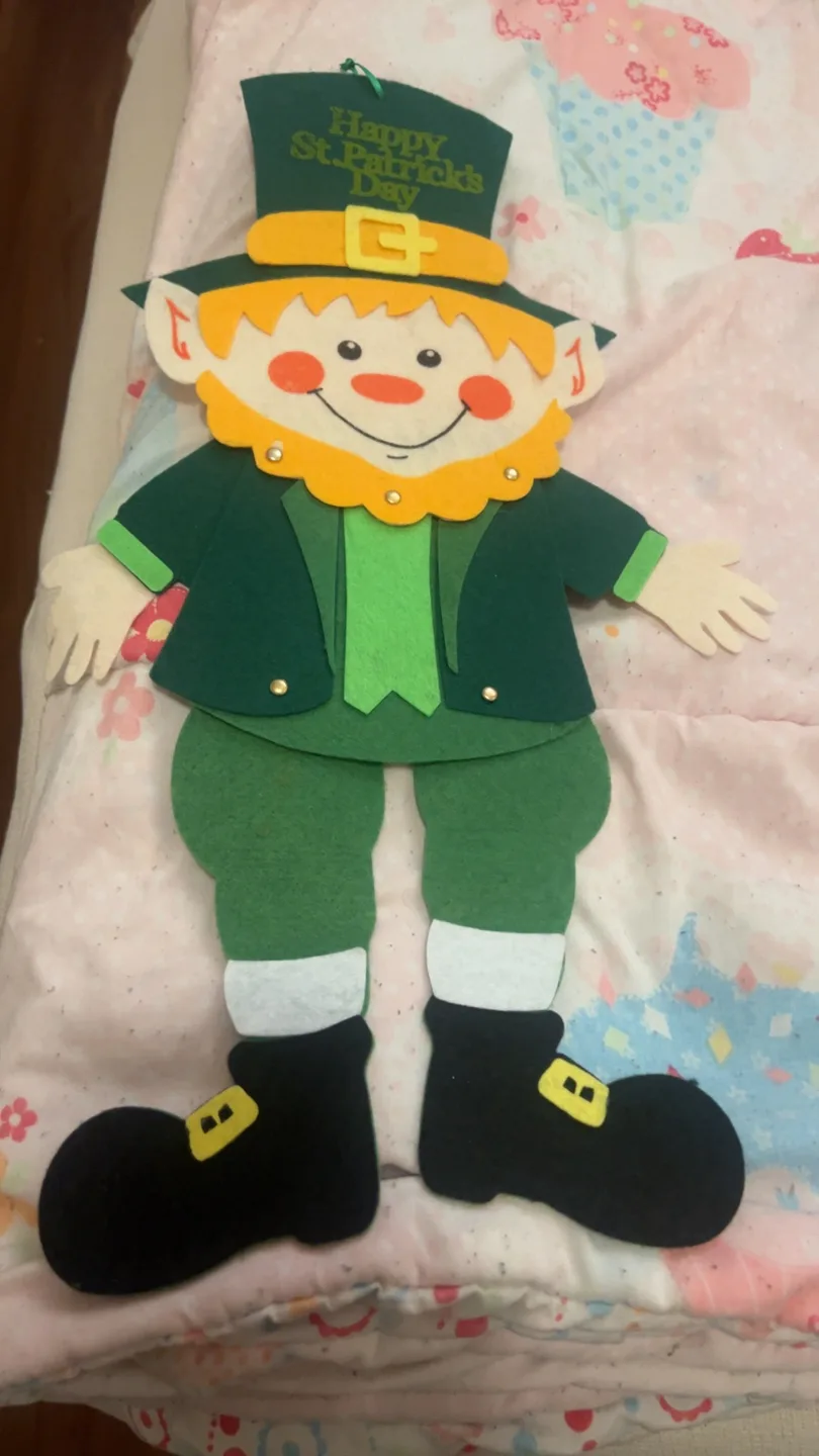 St. Patrick's Day Leprechaun Decoration thumbnail